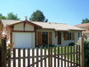 Holiday rental in house (with pool) 6 persons MOLIETS ET MAA (40)