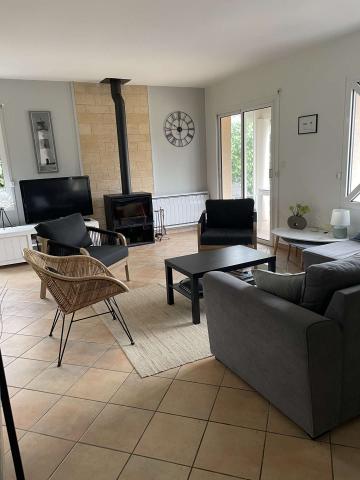 Holiday rental in house (with pool) 8 persons MOLIETS ET MAA (40)