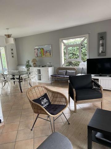 Holiday rental in house (with pool) 8 persons MOLIETS ET MAA (40)