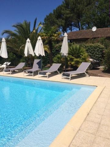 Holiday rental in house (with pool) 8 persons MOLIETS ET MAA (40)