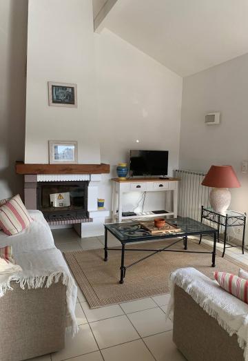 Holiday rental in house (with pool) 8 persons MOLIETS ET MAA (40)