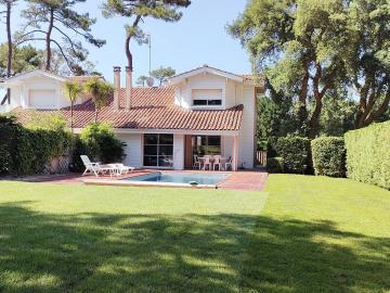Holiday rental in house (with pool) 6 persons MOLIETS ET MAA (40)