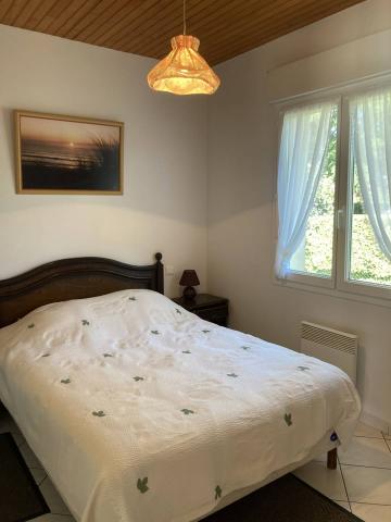 Holiday rental in house (with pool) 8 persons MOLIETS ET MAA (40)