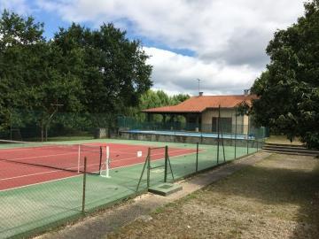 Location de vacances en maison (avec piscine) 11 personnes à VIELLE SAINT GIRONS (40)