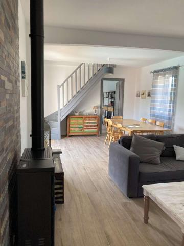 Holiday rental in house (with pool) 8 persons LEON (40)