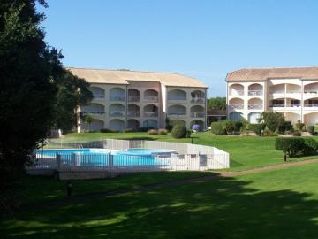 Location de vacances en appartement (avec piscine) 6 personnes à MOLIETS ET MAA (40)