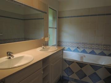 Holiday rental in house (with pool) 8 persons MOLIETS ET MAA (40)