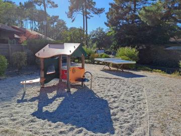 Location de vacances en maison mitoyenne (avec piscine) 3 personnes à MOLIETS ET MAA (40)