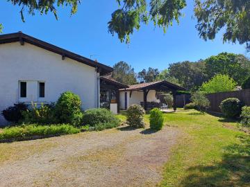 Holiday rental in house  8 persons MOLIETS ET MAA (40)