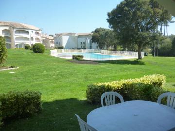 Location de vacances en appartement (avec piscine) 4 personnes à MOLIETS ET MAA (40)