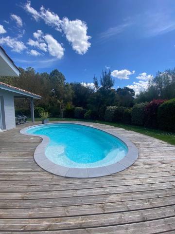 Holiday rental in house (with pool) 6 persons VIELLE-SAINT-GIRONS (40)