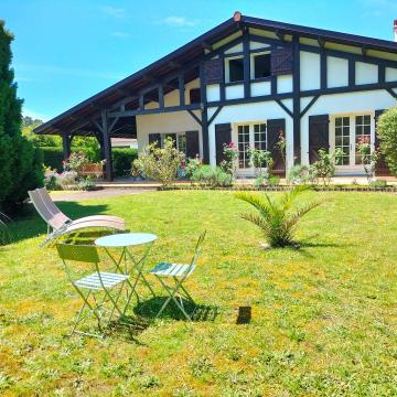 Holiday rental in house  8 persons LEON 