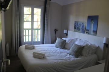 Location de vacances en maison mitoyenne (avec piscine) 4 personnes à MOLIETS ET MAA (40)