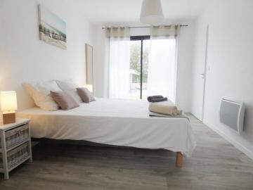 Location de vacances en maison (avec piscine) 10 personnes à Vielle Saint Girons (40)