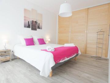 Location de vacances en maison (avec piscine) 10 personnes à Vielle Saint Girons (40)