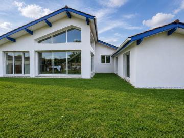 Location de vacances en house  10 personnes à TOSSE 