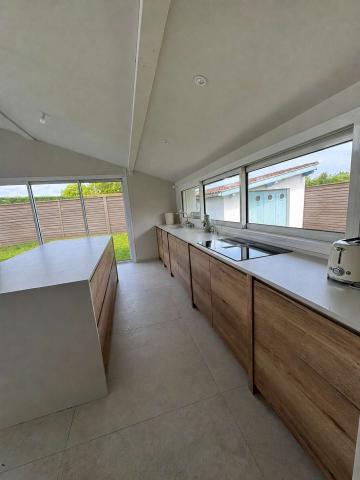 Location de vacances en house  10 personnes à TOSSE (40)